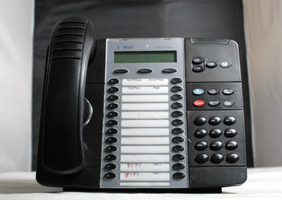 Lot of 10 Mitel 5324 50005664 IP Office Phones w/ Handsets & Stands