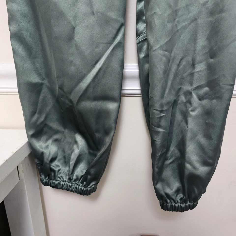 Pantalones de chándal Anthropologie Maeve satinados para mujer talla 6 verde con cinturón paracaídas Foto 2 de 4