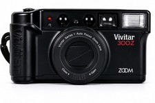 Vivitar 300Z Zoom 35mm Film Camera Auto Focus Point Shoot Built-In Flash