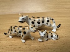 Figurines miniatures vintage MCM Japon os Chine famille de 3 CHATS SAUVAGES GUÉPARDS
