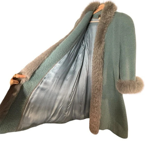 Cagli VTG Alpaca Wool Fur Penny Lane Coat Size 44 Blue Gray Italy Winter Cozy - Image 3 of 4