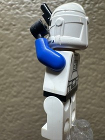 Lego Star Wars Clone Trooper 501st Legion (Phase 2) Blue Arms sw0445 L45