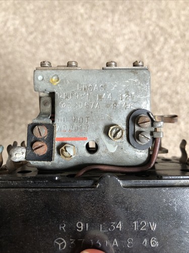 Genuine Vintage Lucas R 91 L 34 Voltage Regulator 12v - Picture 15 of 19