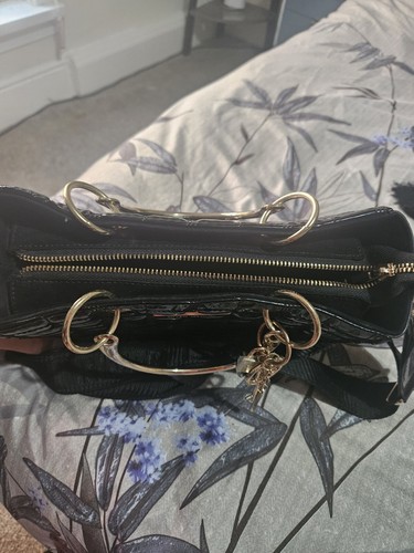 Bag - Picture 2 of 5