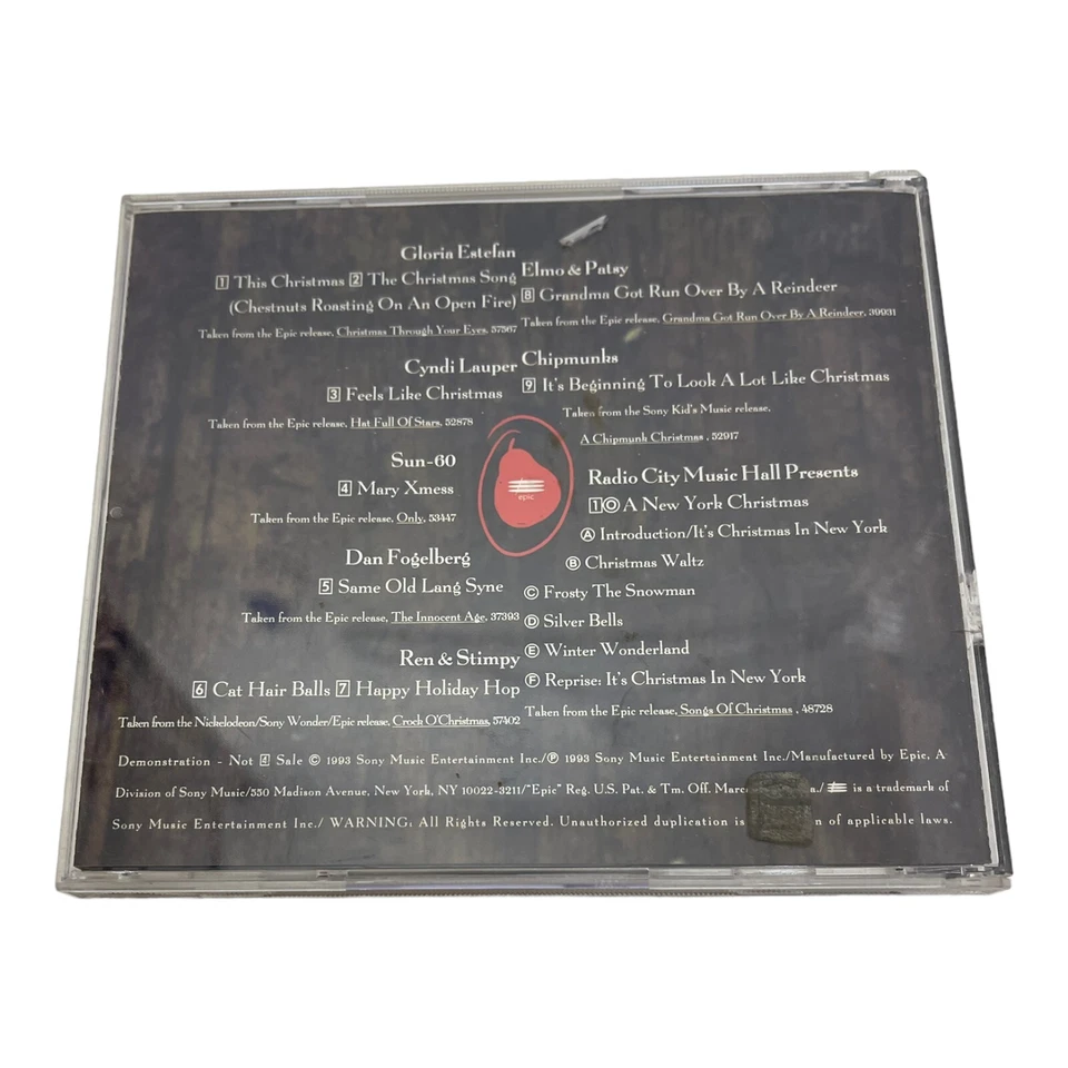 Not Your Average Christmas CD 1993 Epic – ESK 5574 Promo Cyndi Lauper Foto 3 de 3