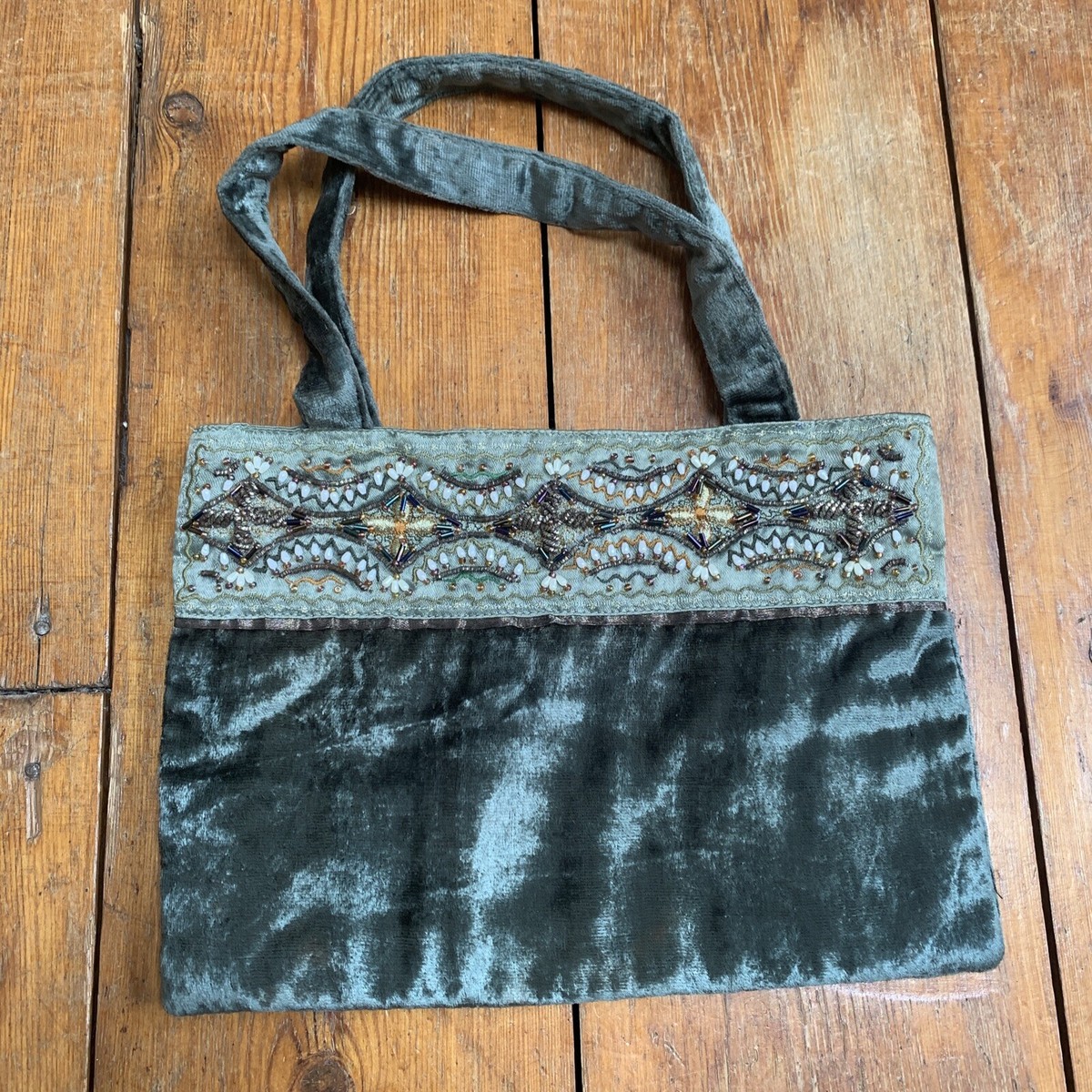 Monsoon/ Accessorize Embroidered Bag Emerald Green UK