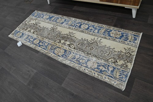 Vintage Turkish Runner Rug 2x5ft BEIGE Handmade Anatolian Oushak Hallway Wool