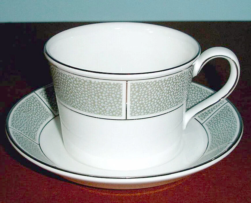 Cup made of jade top