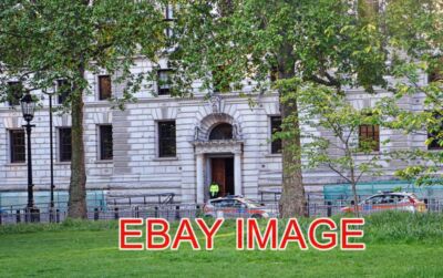 FOTO 1 HORSE GUARDS ROAD WESTMINSTER HOME OF HM TREASURY SINCE 1940 THE BUILDI