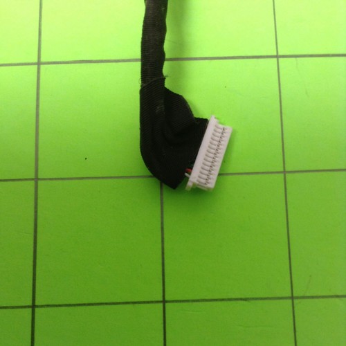 Conector de puerto de video negro y gris para computadora portátil Toshiba Satellite - Imagen 5 de 6