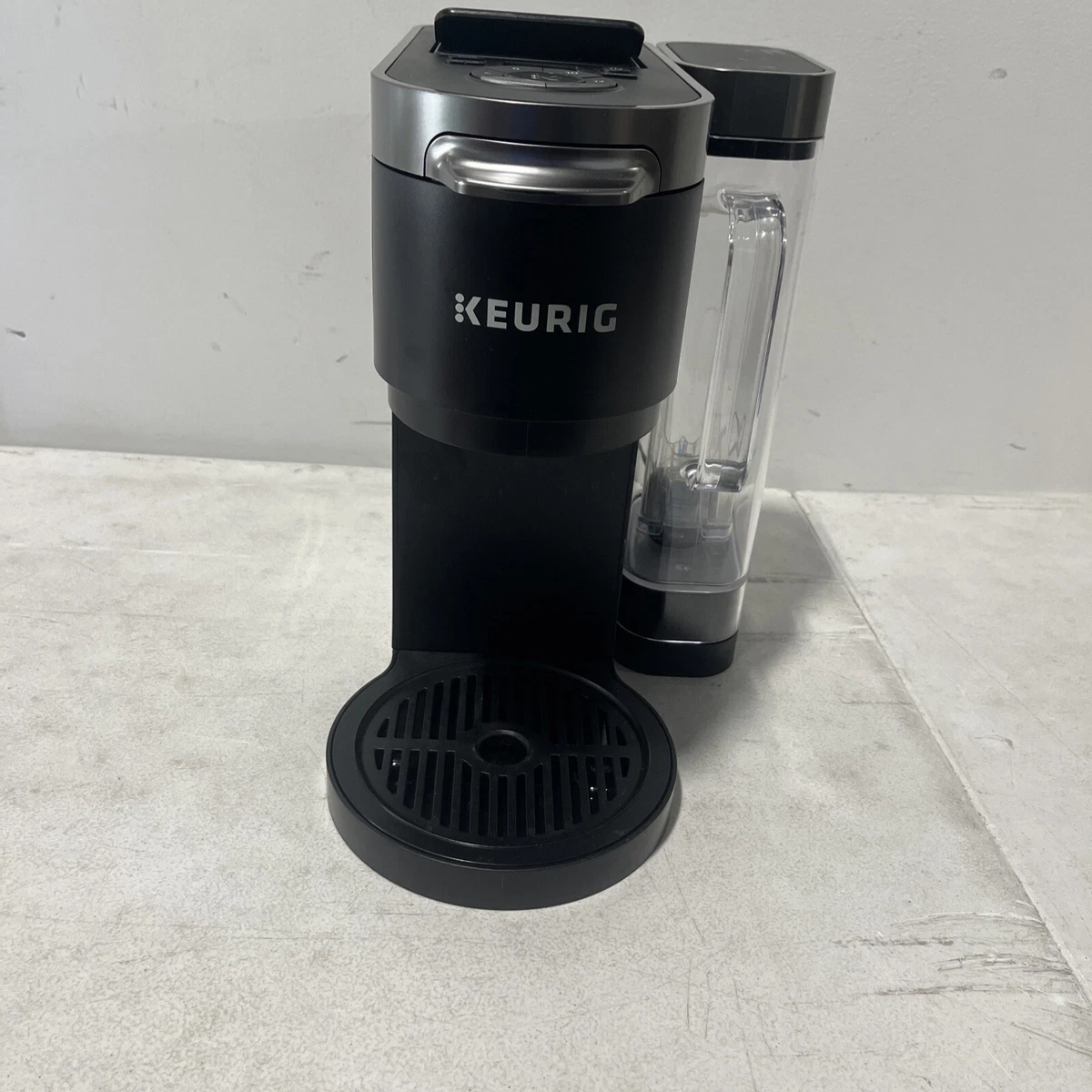 Keurig K-Duo Plus Single Serve and Carafe Coffee Maker in Black