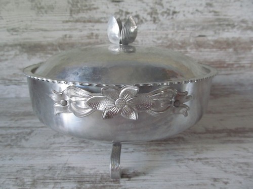 VTG Hand Hammered Aluminum Bowl Metalware w/ Lid, Handles (& Legs = RARE) Tulips - Picture 7 of 21