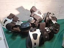 Dr Medical Knee Braces Size Medium Left & Right Dual OA Reliever DRSM