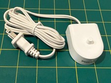 BRAND NEW GENUINE OEM Philips Sonicare Electric Toothbrush USB Charger HX6100