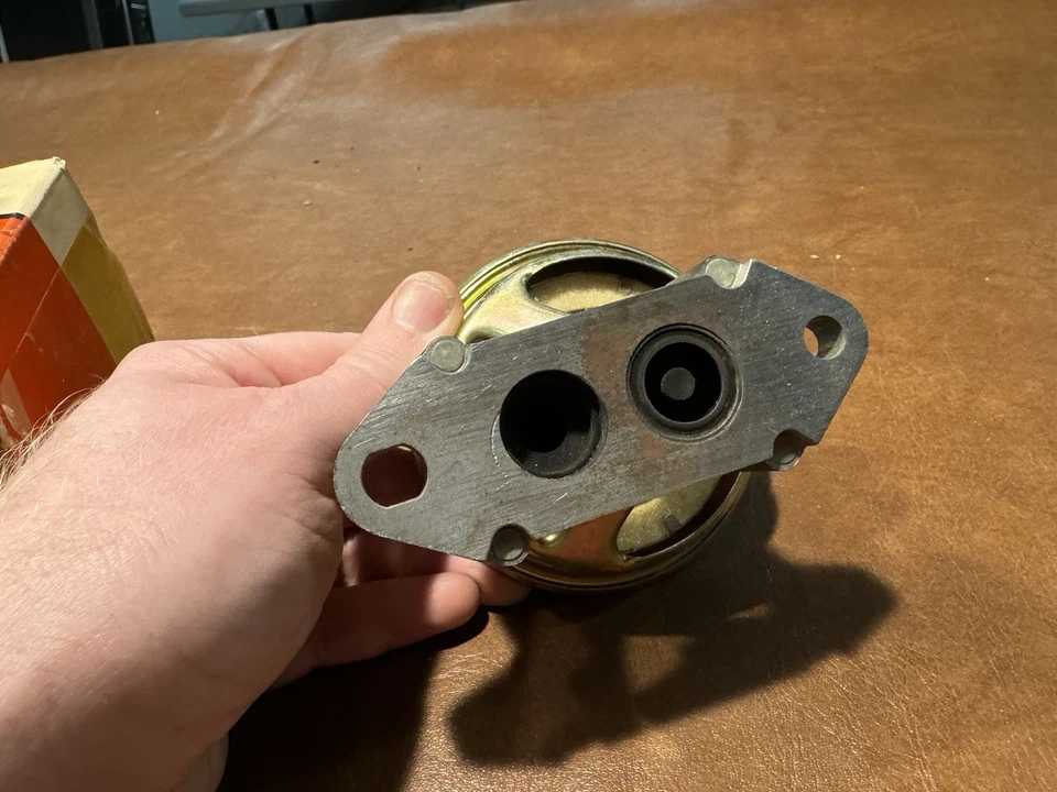 КАК НОВЫЙ FORD D9DE-9D448-H1A 1978-79 FORD MUSTANG LTD КЛАПАН EGR СМ. ОПИСАНИЕ - Изображение 3 из 4