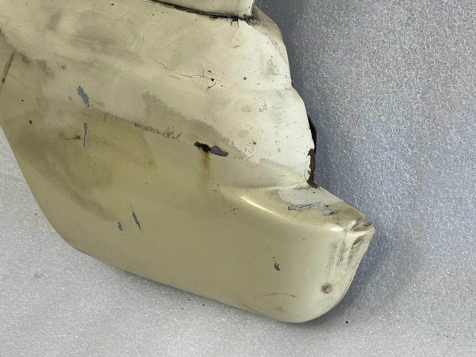 1988 JEEP GRAND WAGONEER RIGHT PASSENGER SIDE FRONT FENDER YELLOW Foto 2 de 4