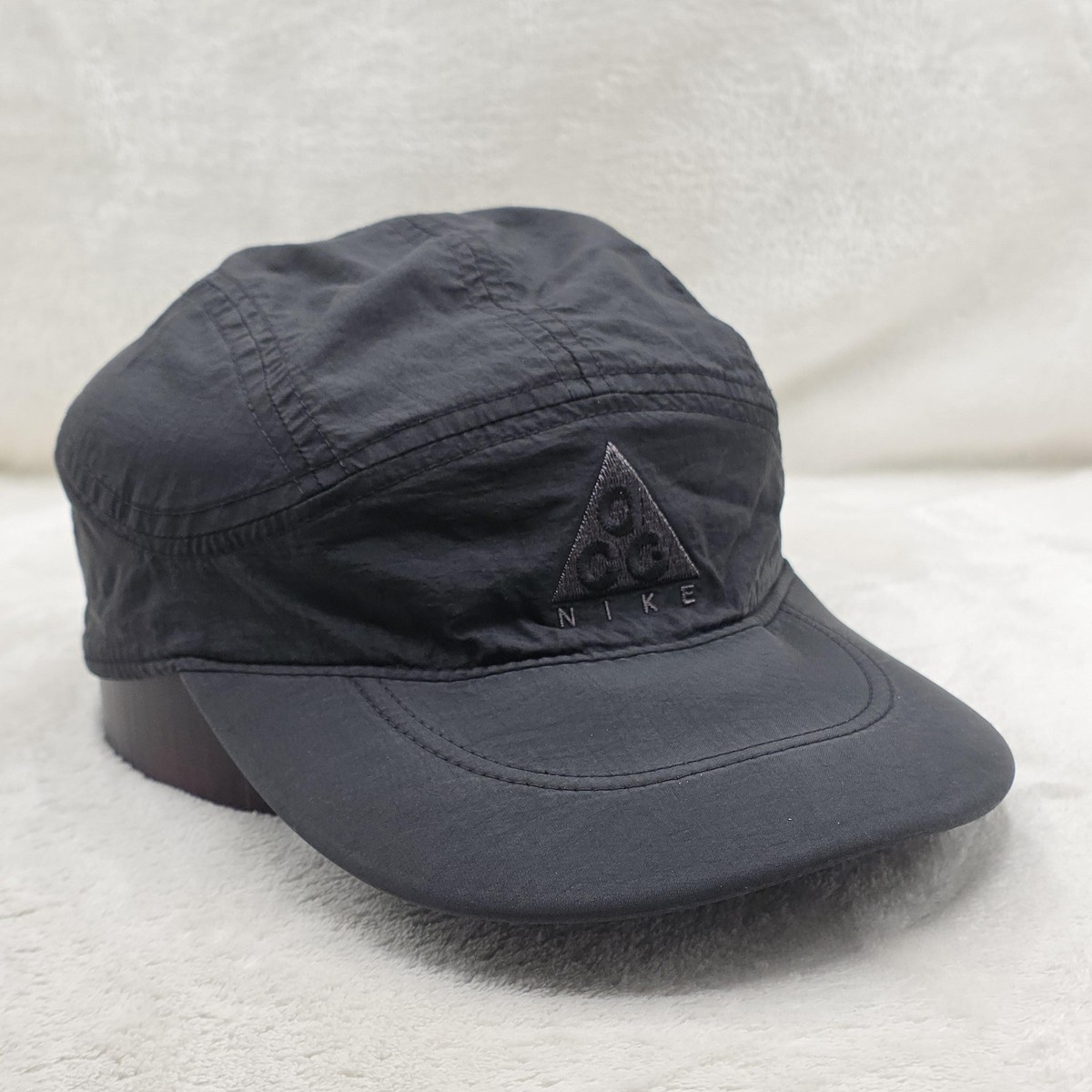 Nike ACG Hat Cap Strap Back Black Outdoor Hiking Performance Mens