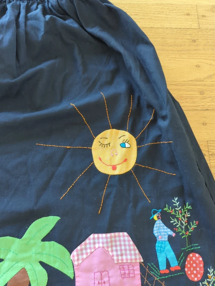 Vintage Handmade Skirt Farm Village  Applique Quilt Animals Hippie Boho Chic M59 - Image 2 of 4