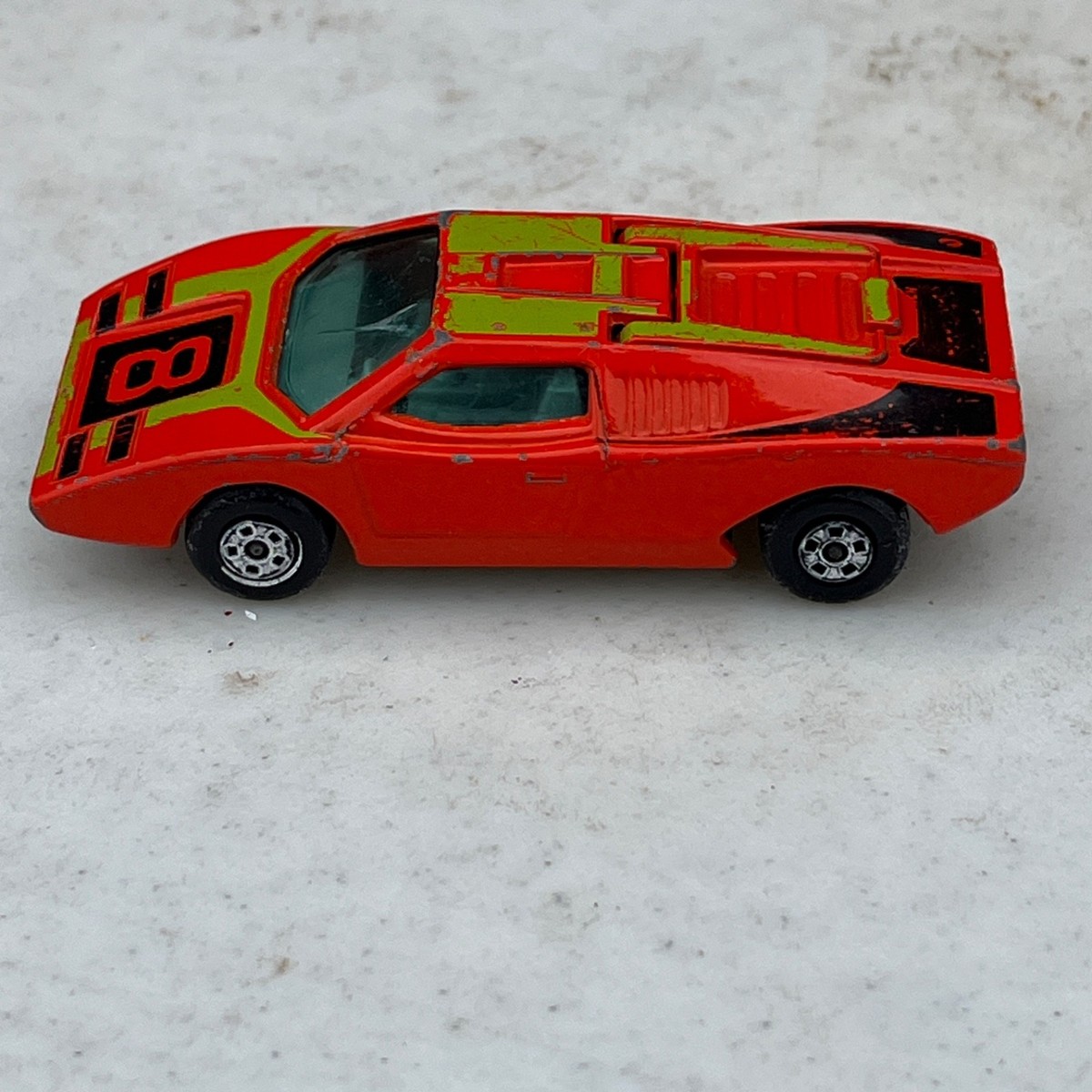 VINTAGE 1973 MATCHBOX SUPERFAST #27 LAMBORGHINI COUNTACH - Lesney