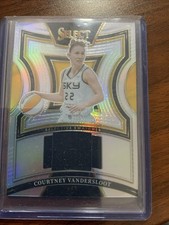 2025 Panini Select WNBA - Concourse Courtney Vandersloot #SW-CV Silver Prizm