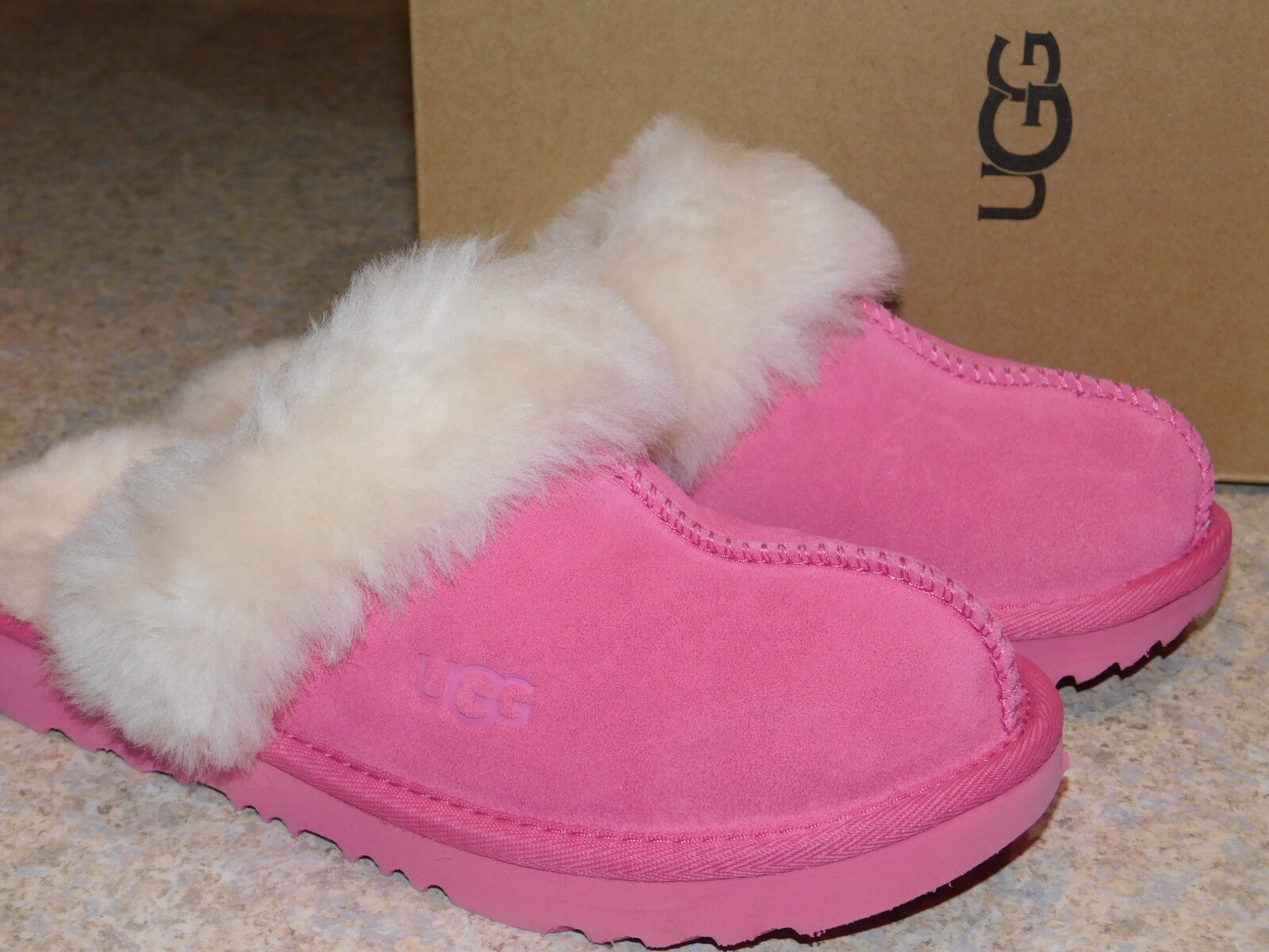 ugg slippers kids size 6