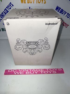 Kidrobot Arcane Divination The Clairvoyant JRYU Dunny 8” Teal
