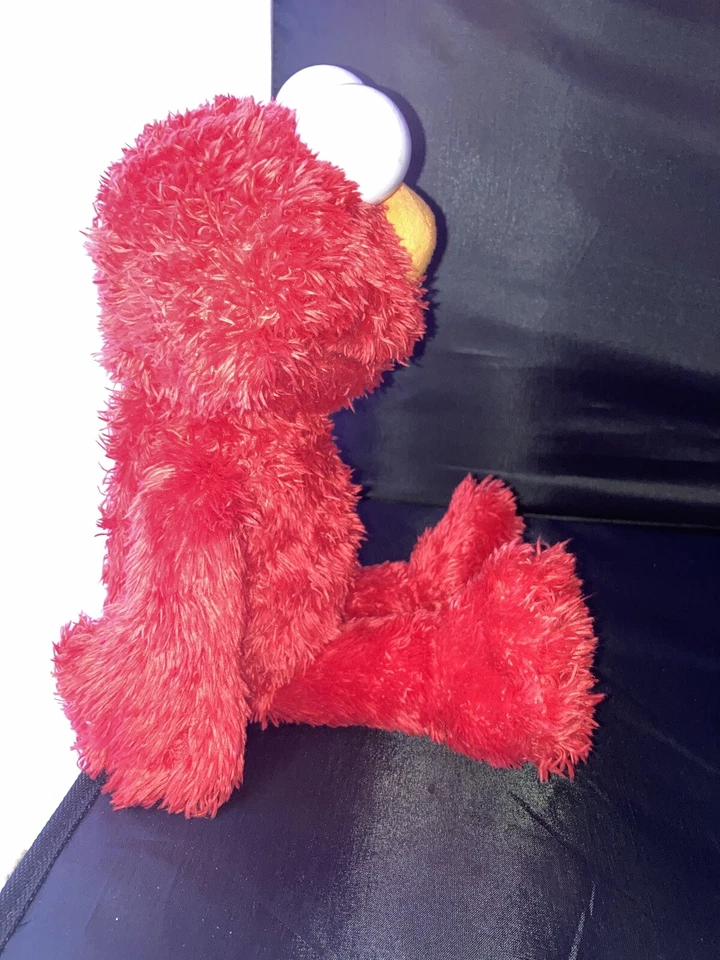 Juguete de peluche Hasbro #C0923 *Tickle Me Elmo* - rojo 2016 Sesame Street Fisher Price Foto 3 de 4