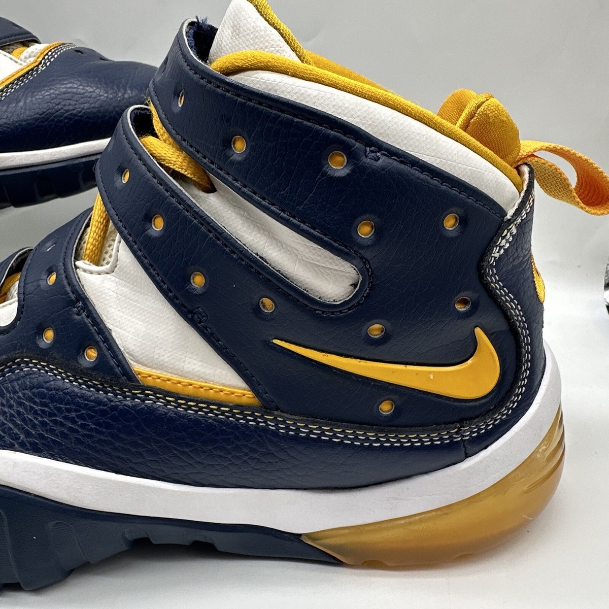 Nike ID Air Zoom Sharkley Remix Size 8 Navy Yellow White | eBay