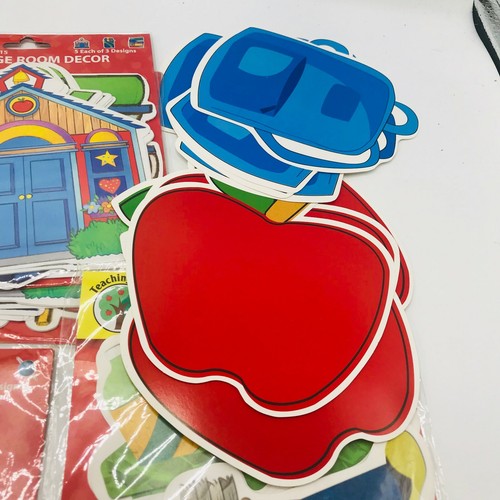 Large Lot Teacher Resources Home Room Decor Paper Cutouts Student Grabbers Theme - 第 10/10 張圖片