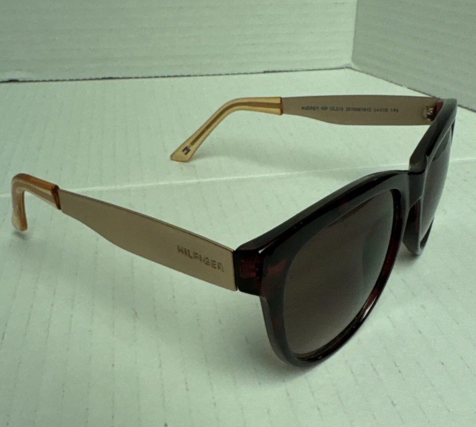 Gafas de sol Tommy Hilfiger Audrey de moda Foto 3 de 4