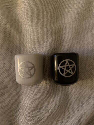 2 pack Small Pentagram Ceramic Candle Holders for Mini Taper Chime Candles 1/2"W - Afbeelding 1 van 4