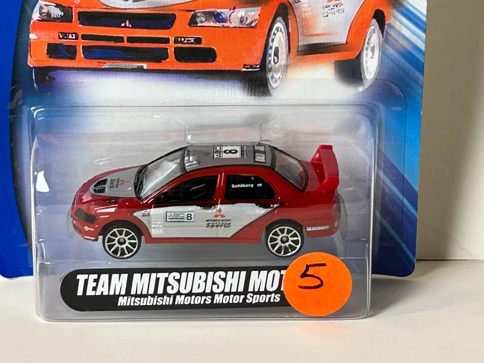 Hot Wheels FIA World Rally Team Mitsubishi Motors Foto 3 de 4