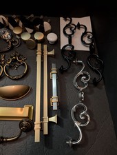 Lot Of 61 Door Knobs And Pulls