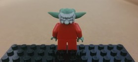 Lego Santa Yoda With Backpack Minifigure Star Wars #7958 Genuine.