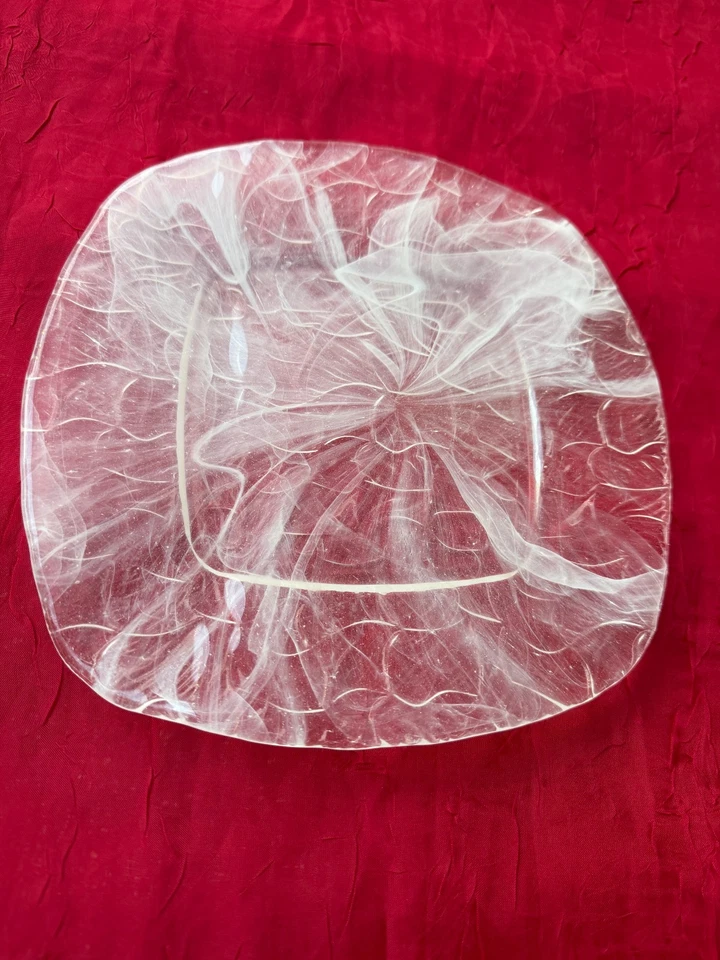 Assiette carré en verre trempé. - Photo 3/4