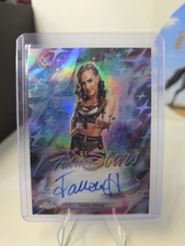 Fallon Henley 2026 Topps Chrome WWE FUTURE STARS REFRACTOR AUTO Card #FSA-FAL