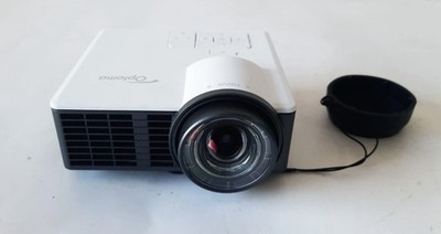 OPTOMA ML750ST Ultrakompakter Kurzdistanz-LED-Projektor - kostet über 500 £