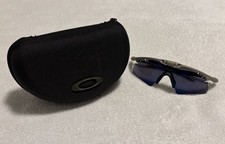 Occhiali da sole Oakley Mag M montatura plasma - ibrido iridio ghiaccio - LEGGI DESCRIZIONE
