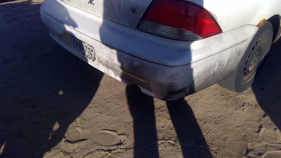 2002 2003 Mitsubishi Lancer Rear Bumper Cover Assembly Oem Back White - Image 2 of 4