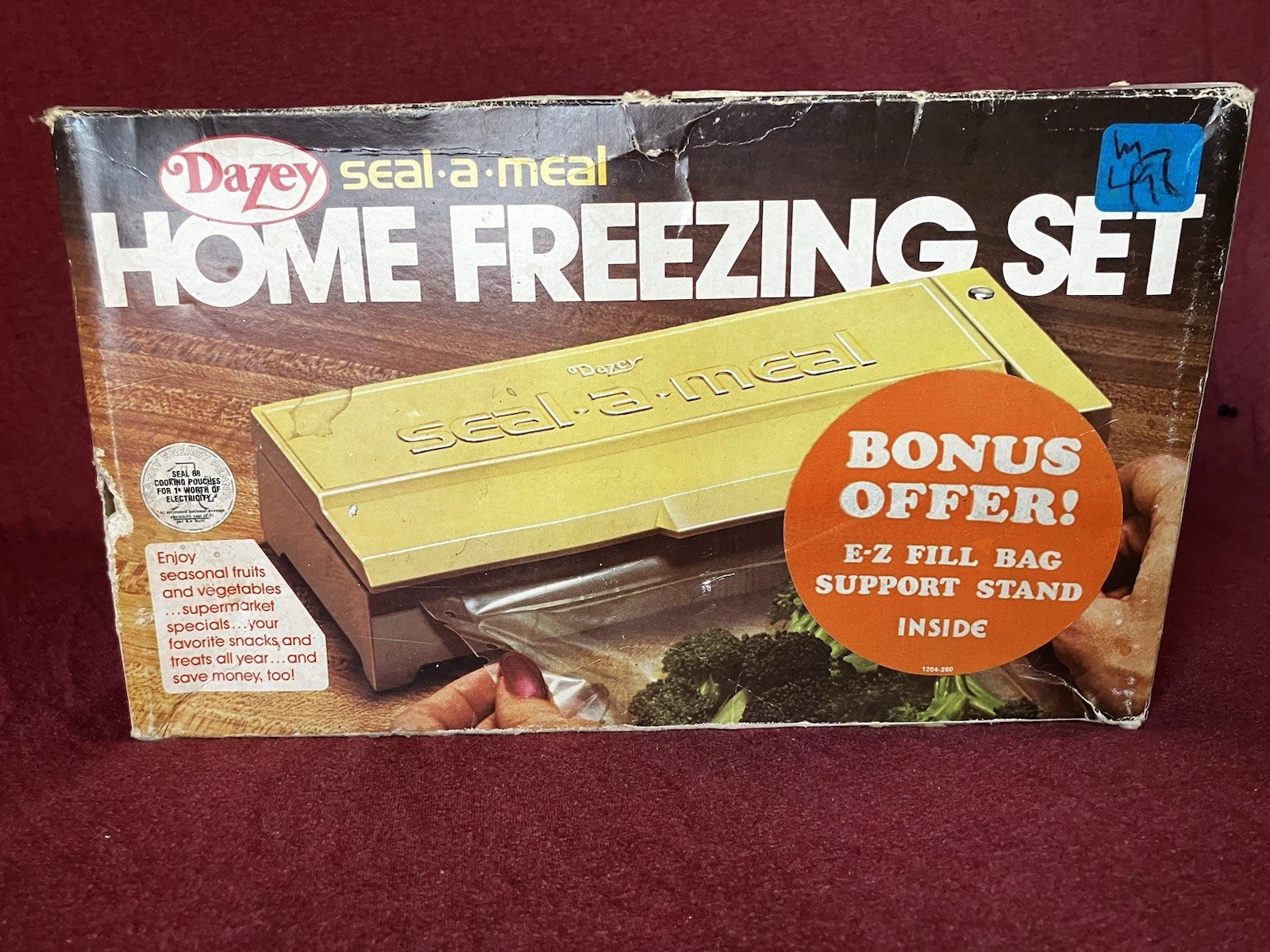 Dazey Seal-A-Meal I Vacuum Sealer Beige with Funnel, Stand, Recipe Book