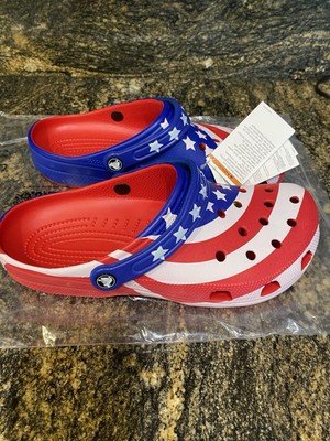 New Mens Crocs  Classic American Flag Clogs, size 9 (also womens 11)      shoes