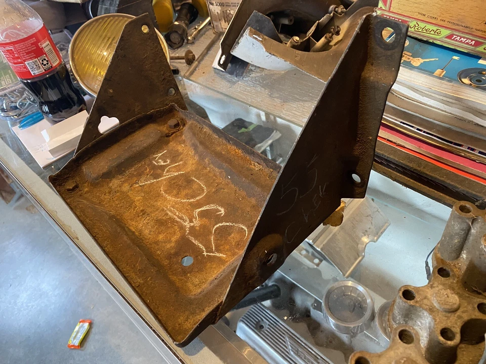 Chevrolet Bel Air 150 210 1955 1956 bandeja de batería Foto 2 de 4