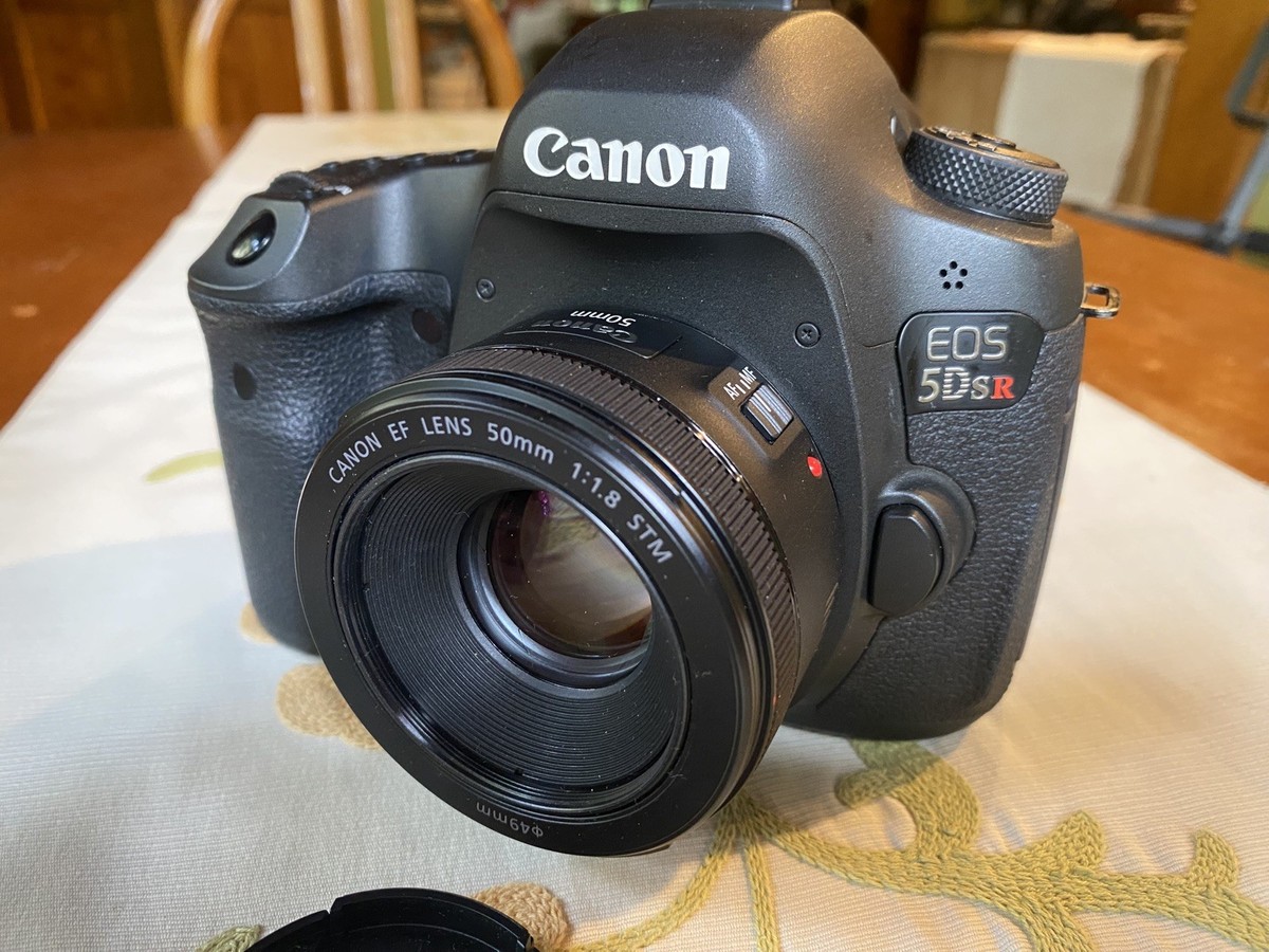 Canon EOS 5DS R 50.6MP Digital SLR Camera - Black + Canon 50mm + 4