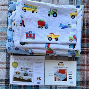 Wildkin Olive Kids Trains Planes Trucks Toddler Sheet Set 100% Cotton +Comforter