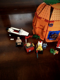 LEGO SPONGEBOB: Good Neighbors at Bikini Bottom (3834) W/MANUAL 99.999% COMPLETE