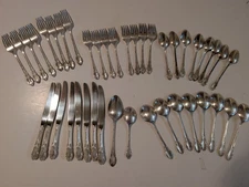 Vintage Silverplate 1881 Rogers Oneida Ltd  Silverware 42 Piece