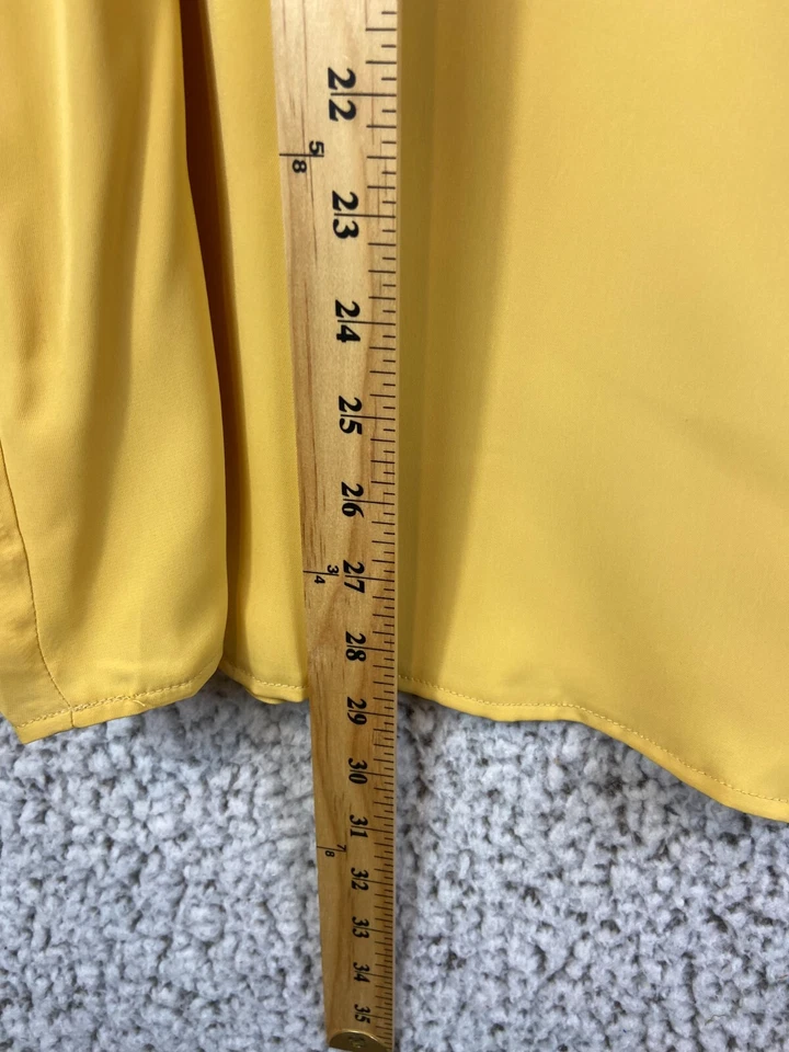 Blusa fluida manga corta plisada cuello en V amarillo dorado para mujer talla 2XL Foto 4 de 4