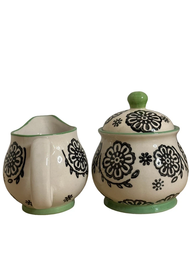Signature Housewares Creamer & Sugar Set Stoneware Set - Image 2 of 4