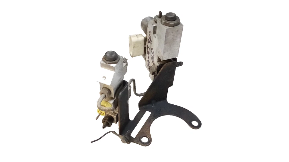 1994-1997 DODGE RAM 1500 PROPORTIONING BRAKE & ABS VALVE 52009126 see pics - Изображение 3 из 4