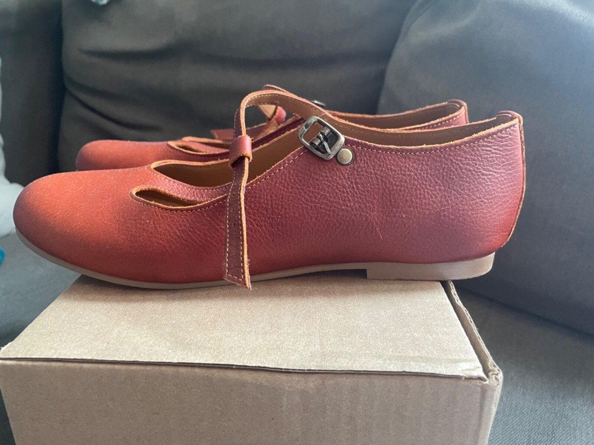 Brand new] Blu betty leather shoes size UK